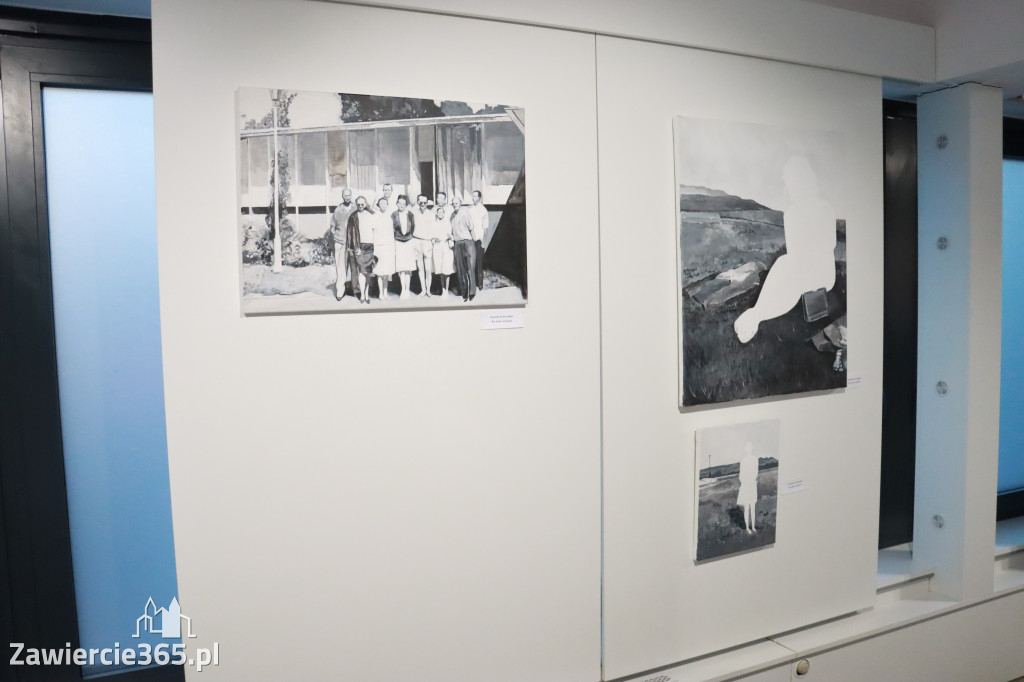 Fotorelacja: Finisaż wystawy „ARTYŚCI NA 110” w Zawierciu