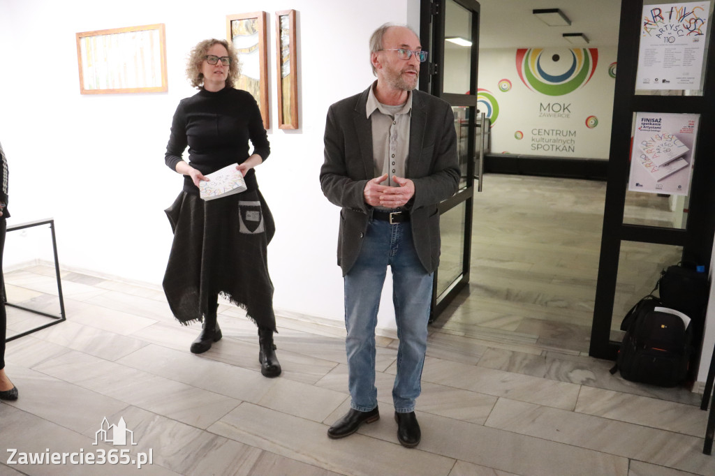 Fotorelacja: Finisaż wystawy „ARTYŚCI NA 110” w Zawierciu