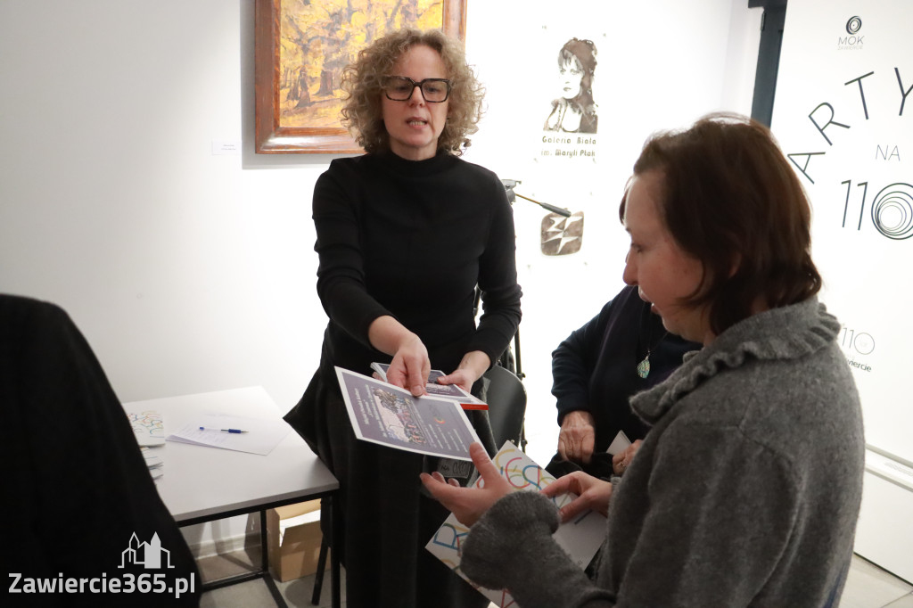 Fotorelacja: Finisaż wystawy „ARTYŚCI NA 110” w Zawierciu