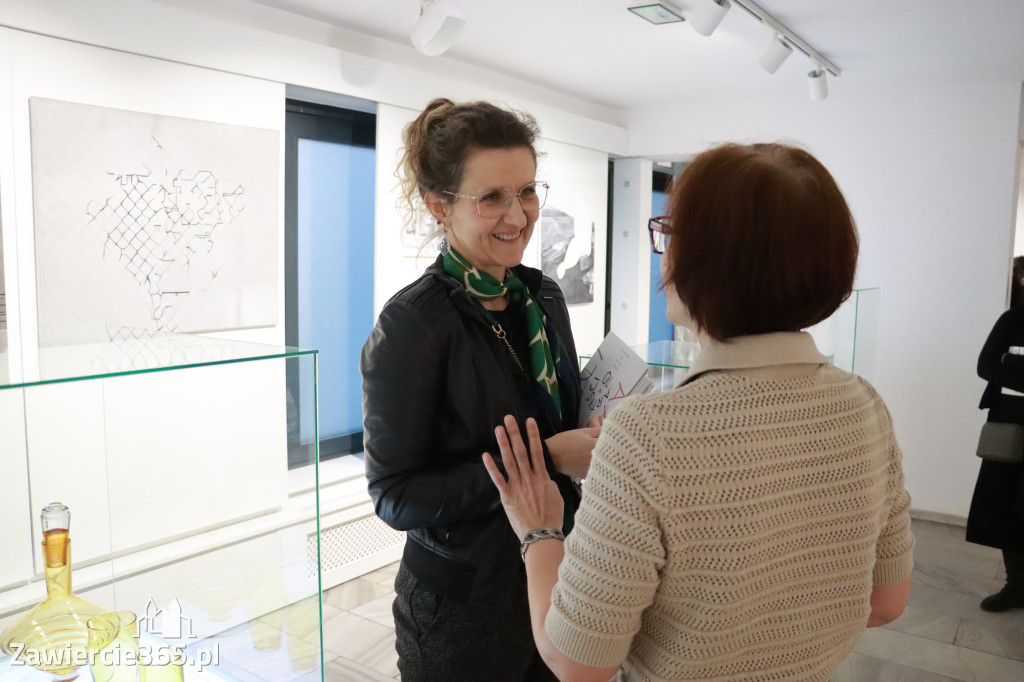 Fotorelacja: Finisaż wystawy „ARTYŚCI NA 110” w Zawierciu