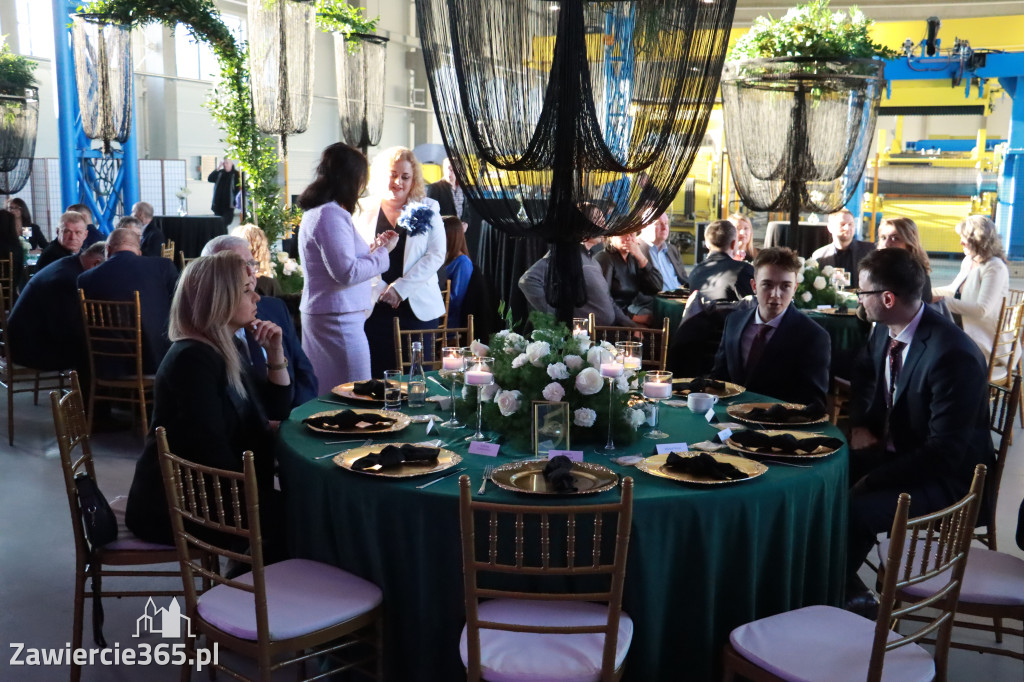 Fotorelacja: Oficjalne otwarcie hali firmy Omega w Zawierciu