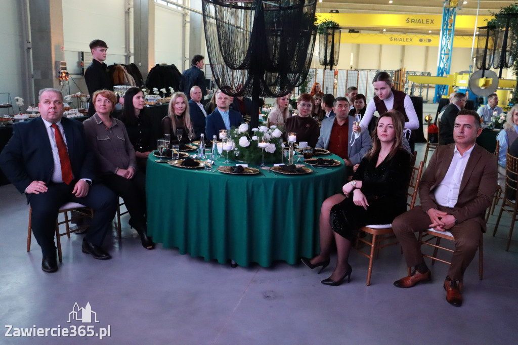 Fotorelacja: Oficjalne otwarcie hali firmy Omega w Zawierciu