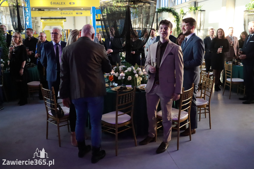 Fotorelacja: Oficjalne otwarcie hali firmy Omega w Zawierciu