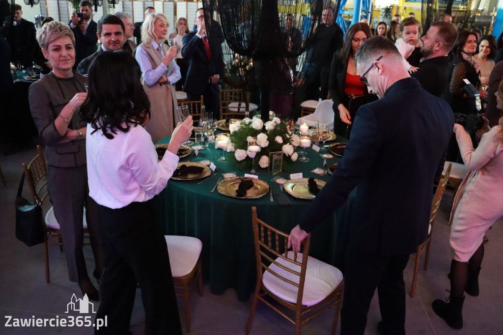 Fotorelacja: Oficjalne otwarcie hali firmy Omega w Zawierciu