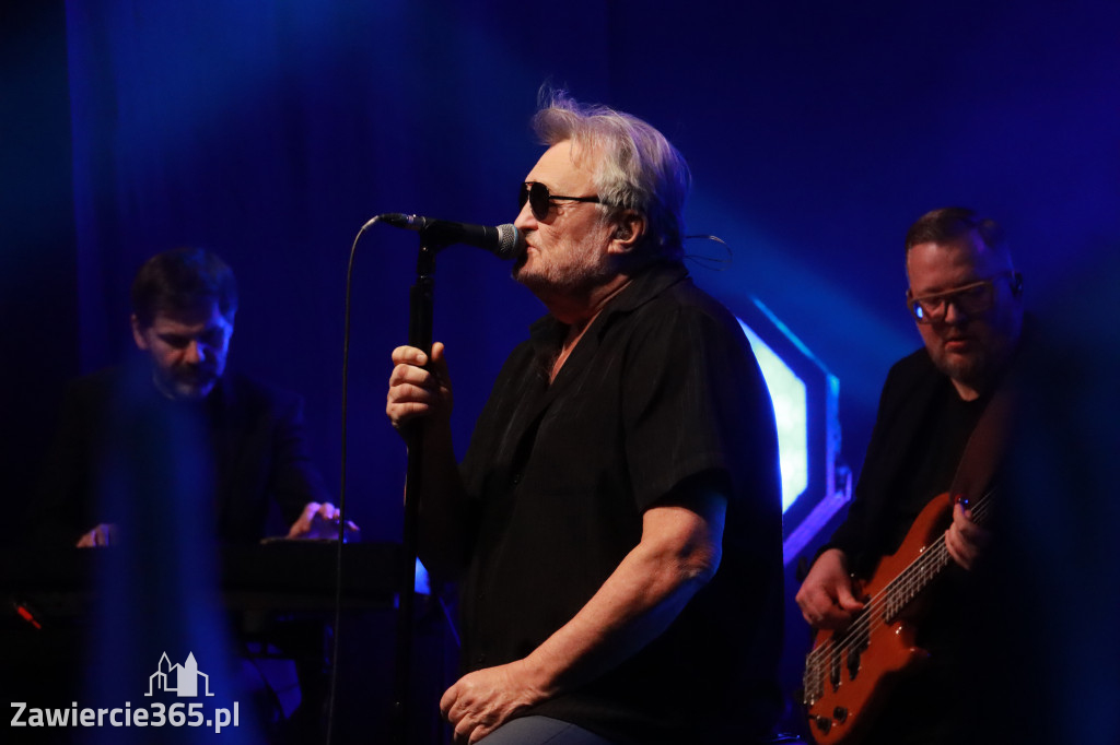 Fotorelacja: Oficjalne otwarcie hali firmy Omega w Zawierciu