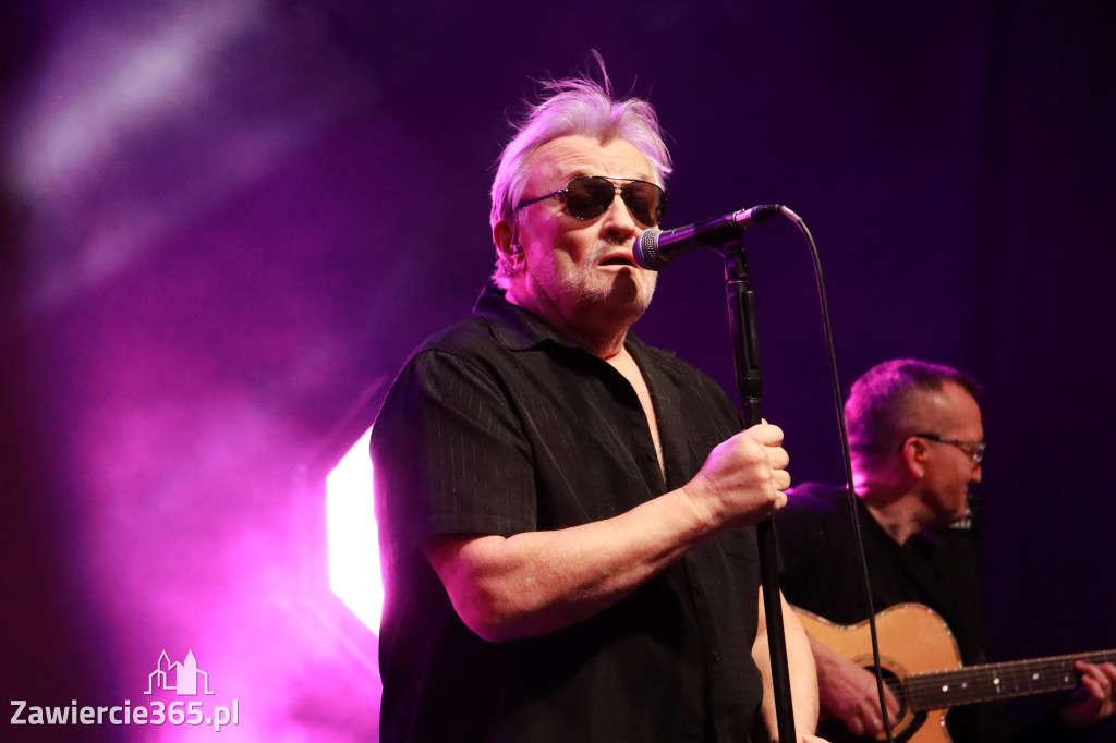 Fotorelacja: Oficjalne otwarcie hali firmy Omega w Zawierciu