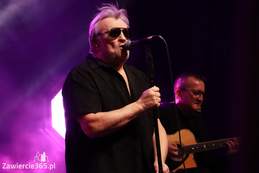 Fotorelacja: Oficjalne otwarcie hali firmy Omega w Zawierciu