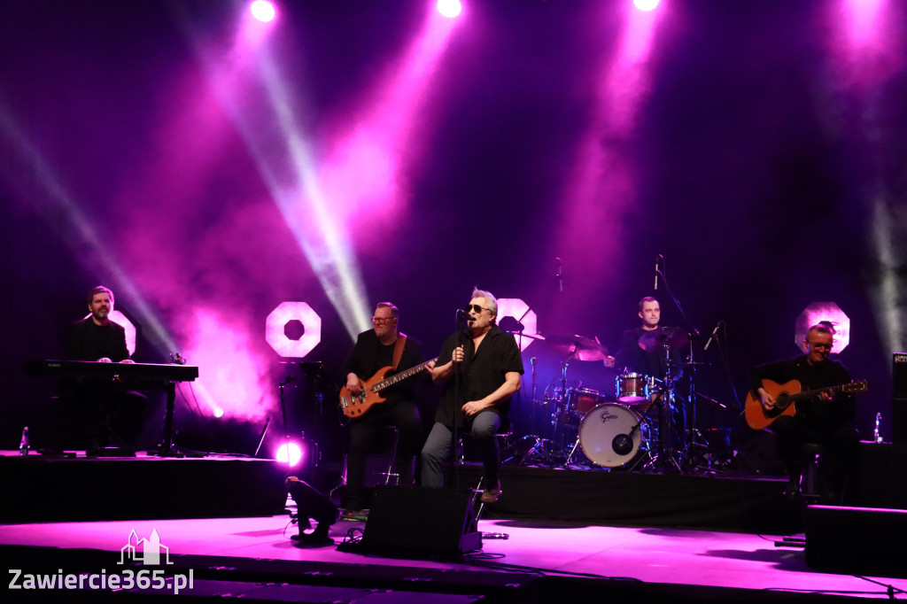 Fotorelacja: Oficjalne otwarcie hali firmy Omega w Zawierciu