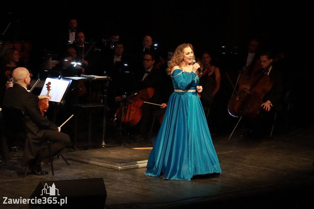 Fotorelacja I: Koncert Jubileuszowy Macieja Niesiołowskiego w MOK Zawiercie