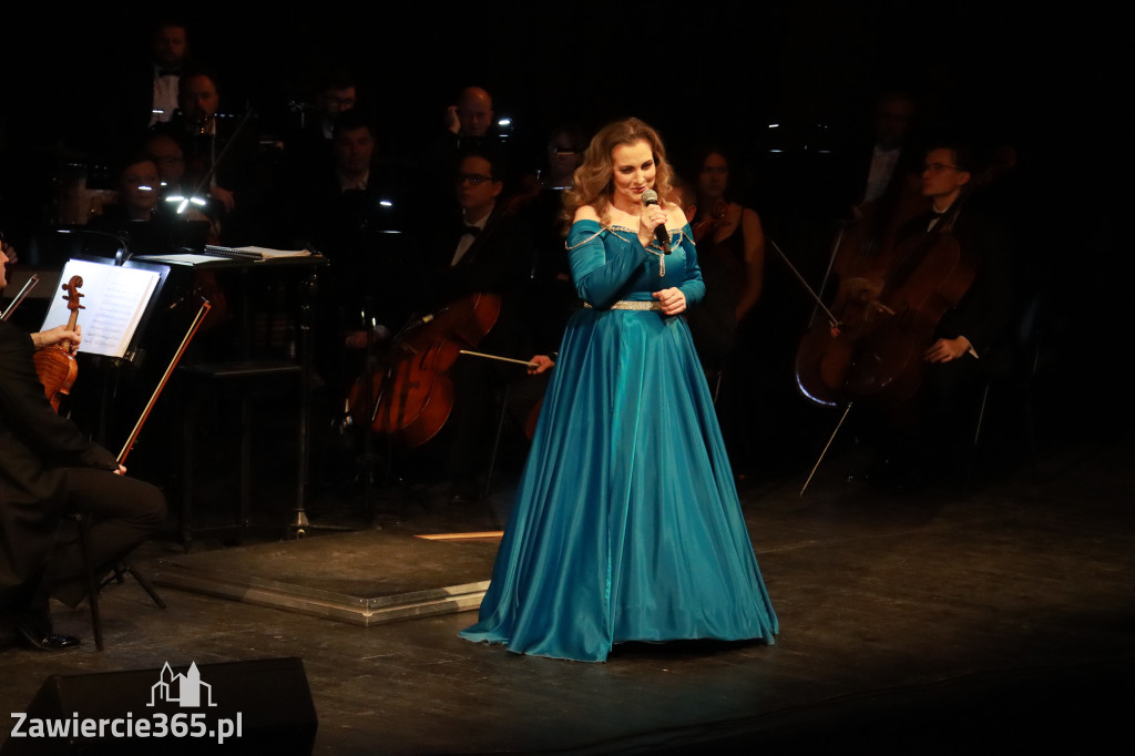 Fotorelacja I: Koncert Jubileuszowy Macieja Niesiołowskiego w MOK Zawiercie