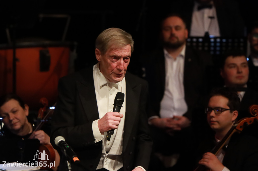Fotorelacja I: Koncert Jubileuszowy Macieja Niesiołowskiego w MOK Zawiercie