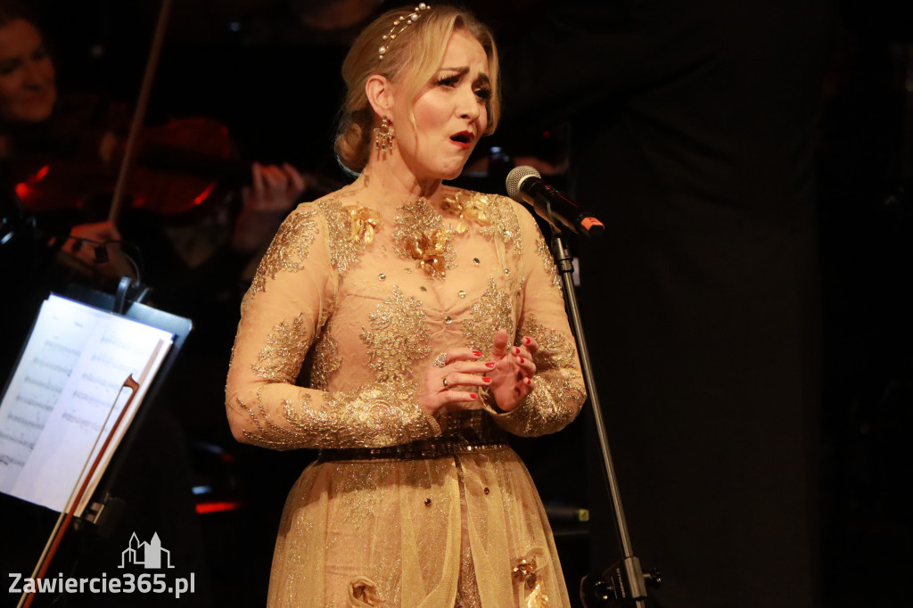 Fotorelacja I: Koncert Jubileuszowy Macieja Niesiołowskiego w MOK Zawiercie