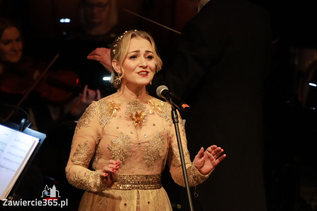 Fotorelacja I: Koncert Jubileuszowy Macieja Niesiołowskiego w MOK Zawiercie