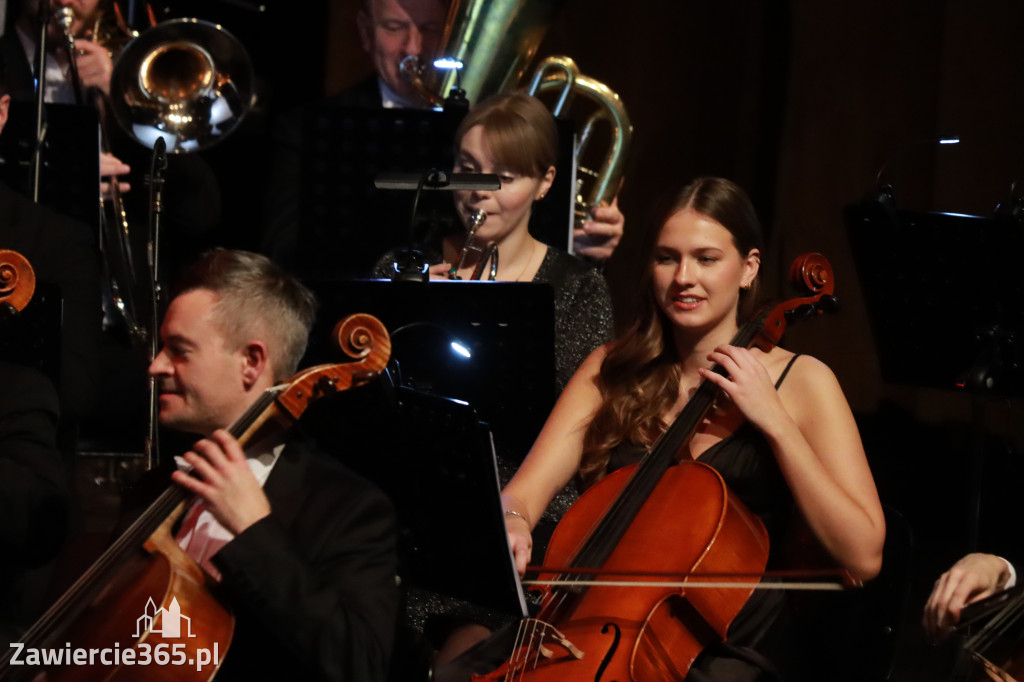 Fotorelacja I: Koncert Jubileuszowy Macieja Niesiołowskiego w MOK Zawiercie