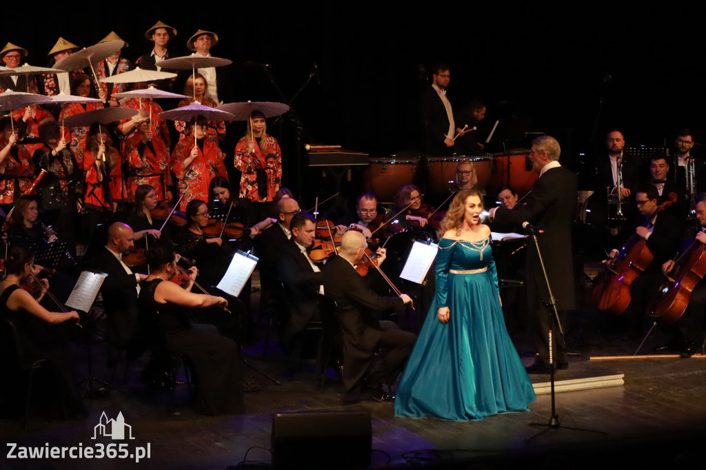 Fotorelacja I: Koncert Jubileuszowy Macieja Niesiołowskiego w MOK Zawiercie