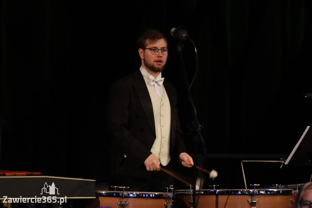 Fotorelacja I: Koncert Jubileuszowy Macieja Niesiołowskiego w MOK Zawiercie