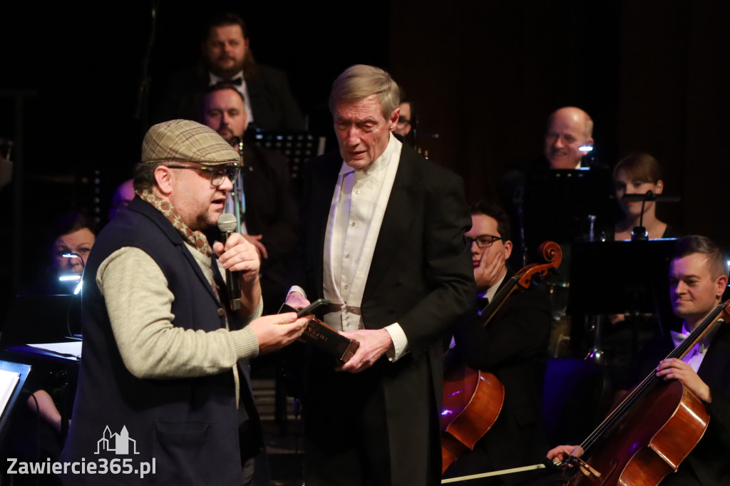 Fotorelacja I: Koncert Jubileuszowy Macieja Niesiołowskiego w MOK Zawiercie