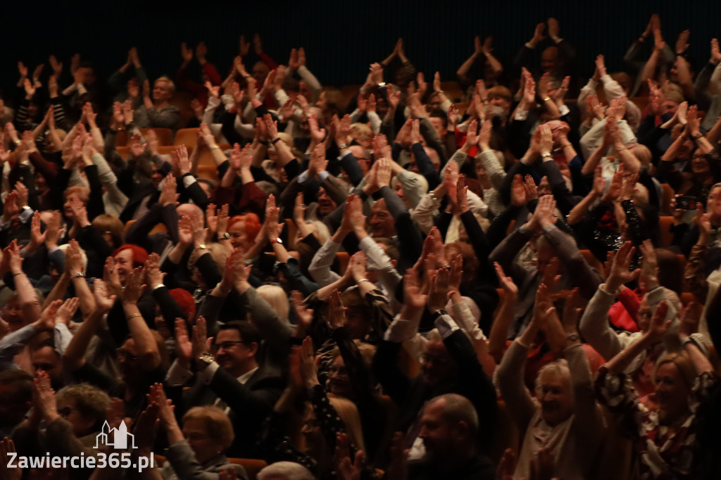Fotorelacja I: Koncert Jubileuszowy Macieja Niesiołowskiego w MOK Zawiercie