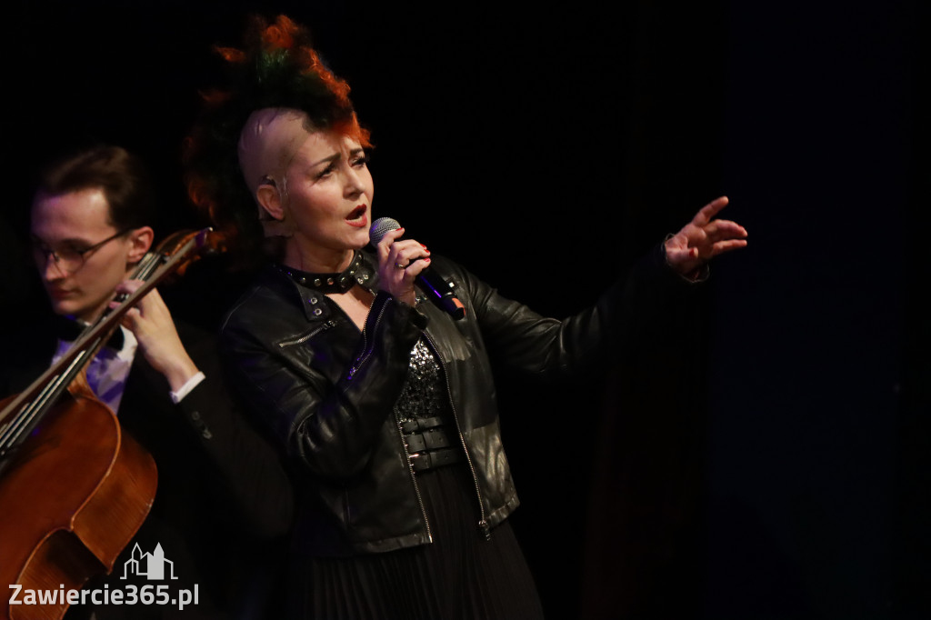 Fotorelacja I: Koncert Jubileuszowy Macieja Niesiołowskiego w MOK Zawiercie