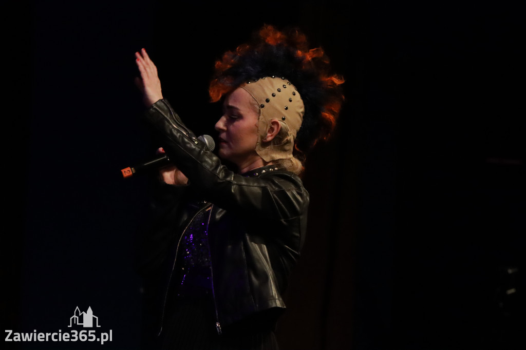 Fotorelacja I: Koncert Jubileuszowy Macieja Niesiołowskiego w MOK Zawiercie