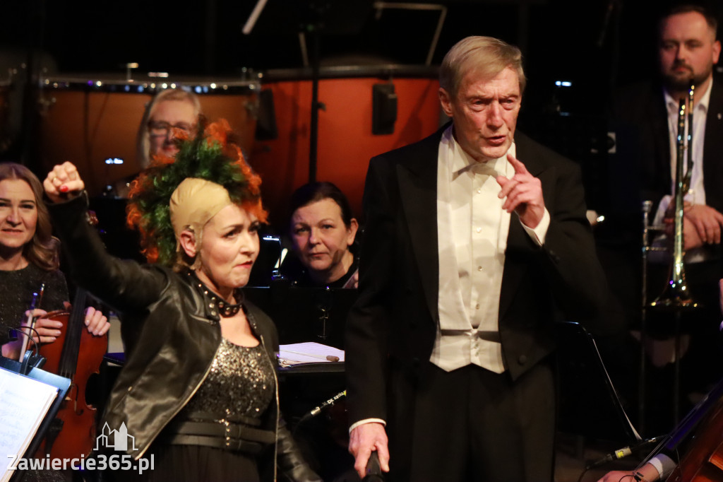 Fotorelacja I: Koncert Jubileuszowy Macieja Niesiołowskiego w MOK Zawiercie