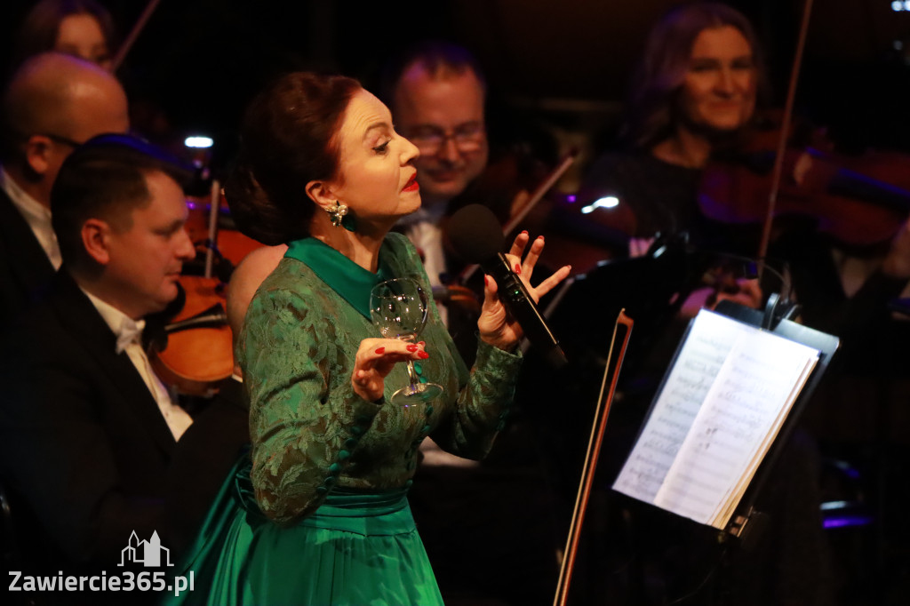 Fotorelacja I: Koncert Jubileuszowy Macieja Niesiołowskiego w MOK Zawiercie
