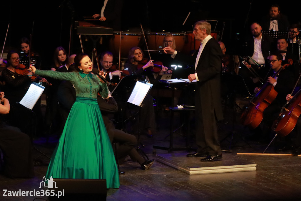 Fotorelacja I: Koncert Jubileuszowy Macieja Niesiołowskiego w MOK Zawiercie