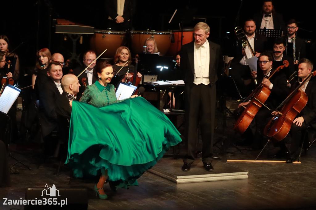 Fotorelacja I: Koncert Jubileuszowy Macieja Niesiołowskiego w MOK Zawiercie