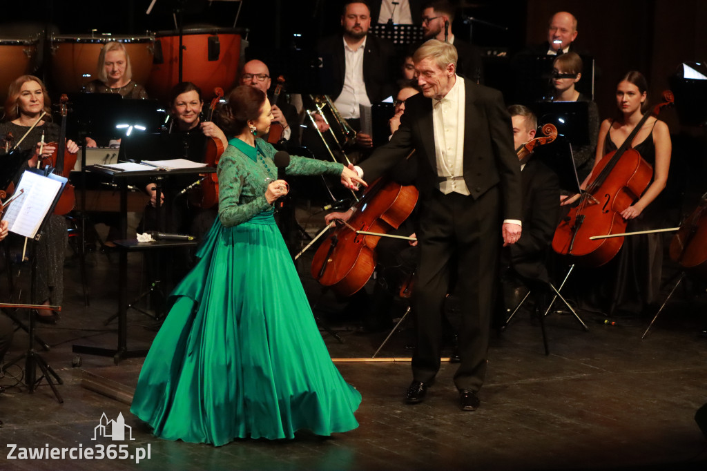 Fotorelacja I: Koncert Jubileuszowy Macieja Niesiołowskiego w MOK Zawiercie