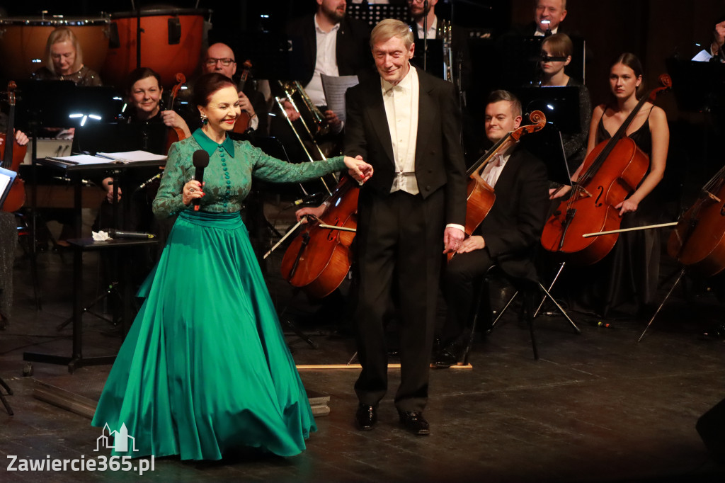 Fotorelacja I: Koncert Jubileuszowy Macieja Niesiołowskiego w MOK Zawiercie