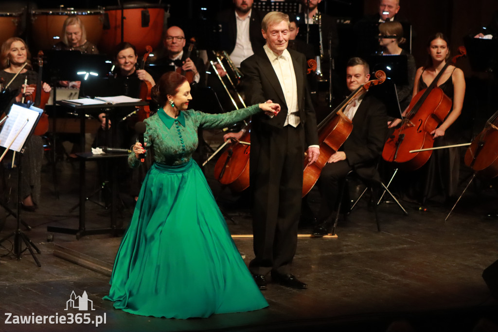 Fotorelacja I: Koncert Jubileuszowy Macieja Niesiołowskiego w MOK Zawiercie