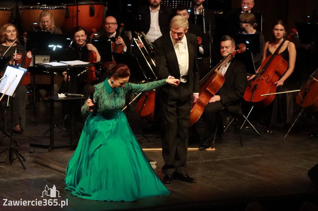 Fotorelacja I: Koncert Jubileuszowy Macieja Niesiołowskiego w MOK Zawiercie