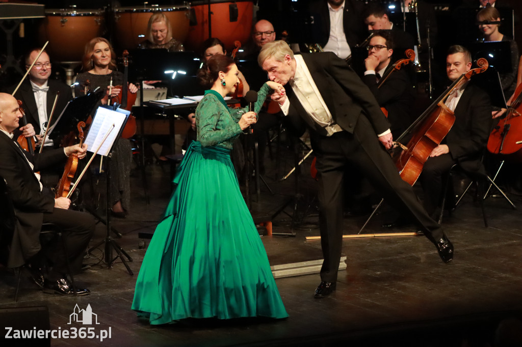 Fotorelacja I: Koncert Jubileuszowy Macieja Niesiołowskiego w MOK Zawiercie