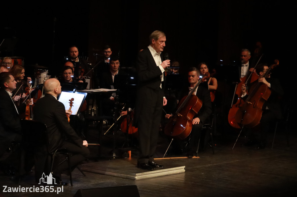 Fotorelacja I: Koncert Jubileuszowy Macieja Niesiołowskiego w MOK Zawiercie