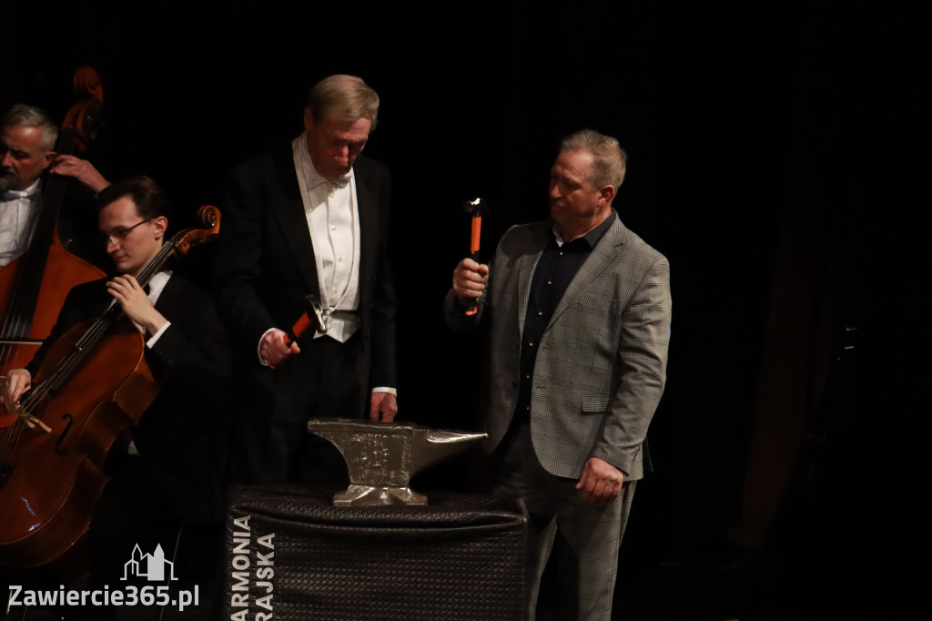 Fotorelacja I: Koncert Jubileuszowy Macieja Niesiołowskiego w MOK Zawiercie
