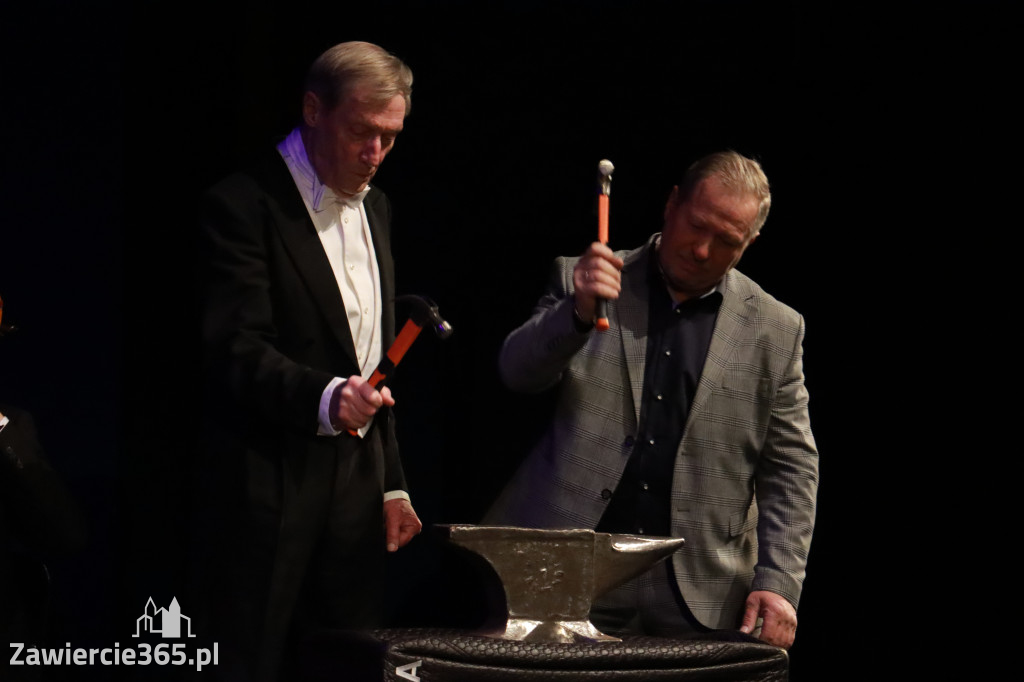 Fotorelacja I: Koncert Jubileuszowy Macieja Niesiołowskiego w MOK Zawiercie