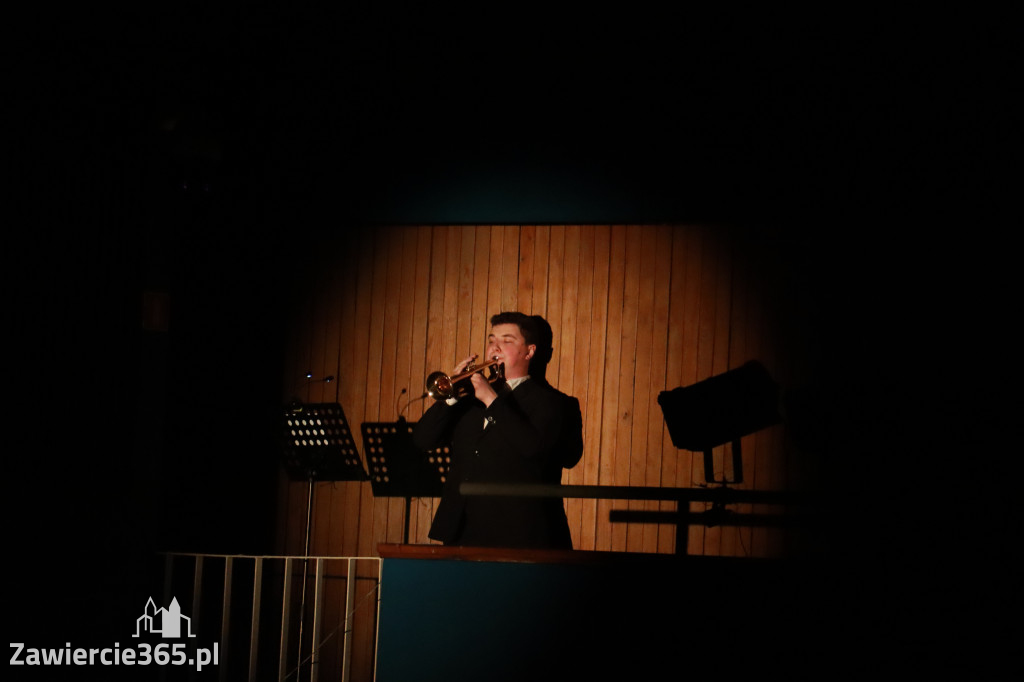 Fotorelacja I: Koncert Jubileuszowy Macieja Niesiołowskiego w MOK Zawiercie