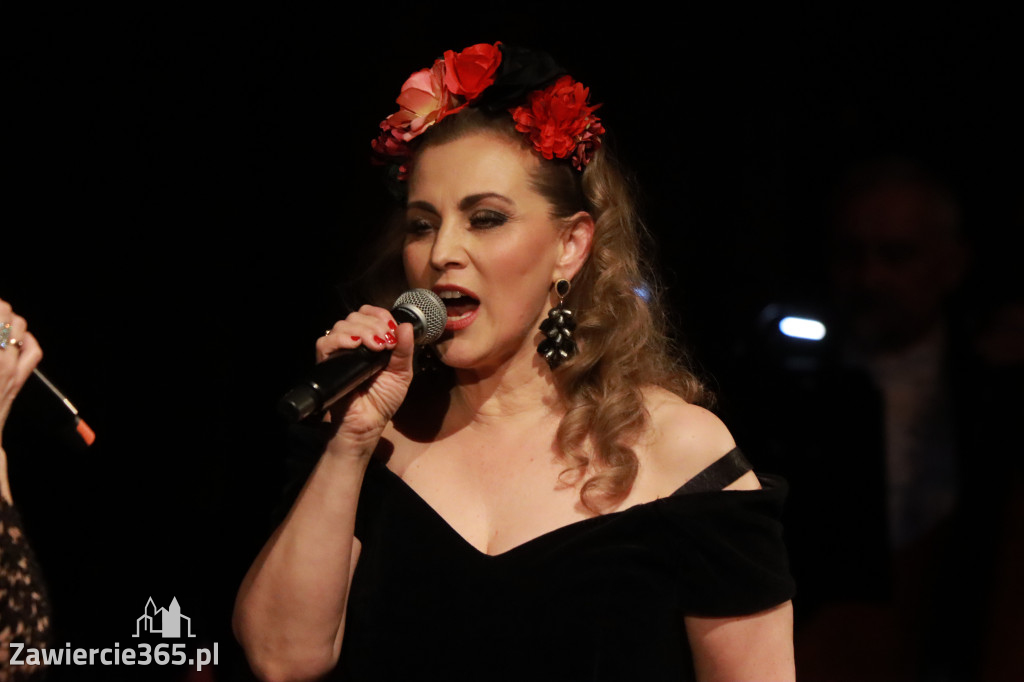 Fotorelacja II: Koncert Jubileuszowy Macieja Niesiołowskiego w MOK Zawiercie