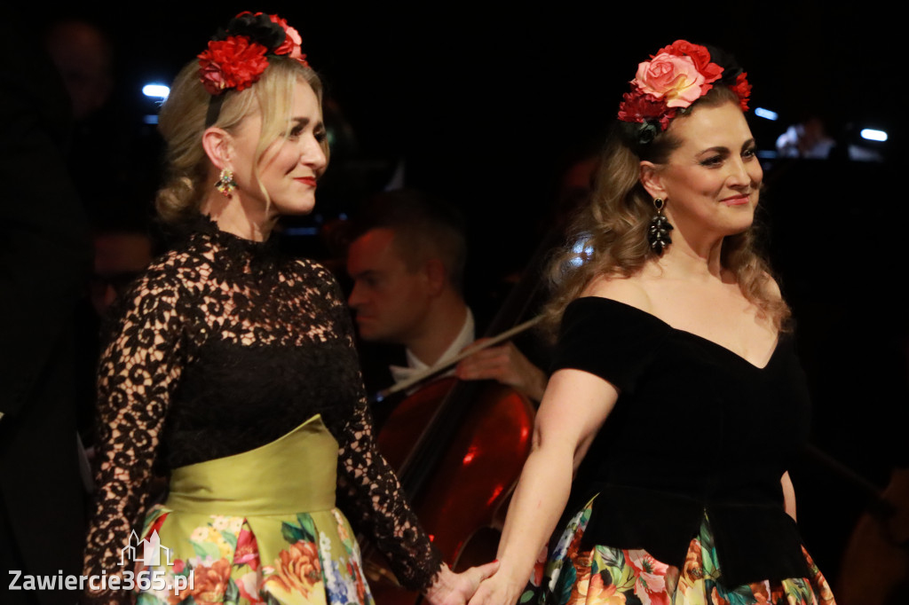 Fotorelacja II: Koncert Jubileuszowy Macieja Niesiołowskiego w MOK Zawiercie