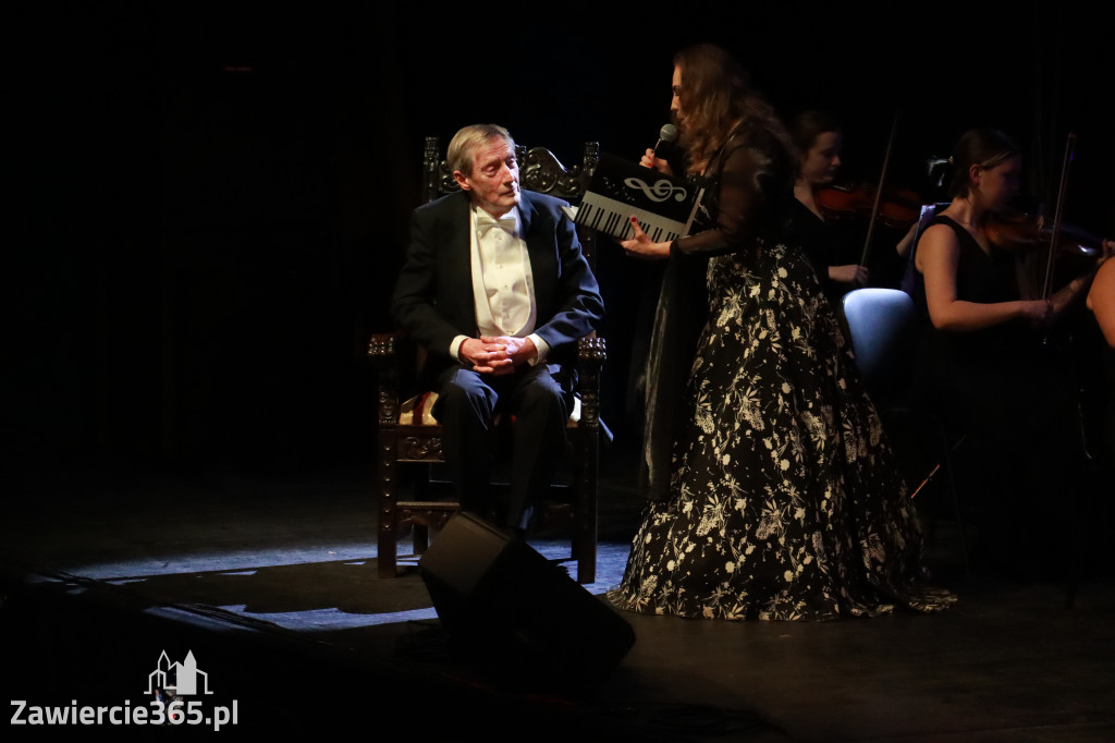 Fotorelacja II: Koncert Jubileuszowy Macieja Niesiołowskiego w MOK Zawiercie