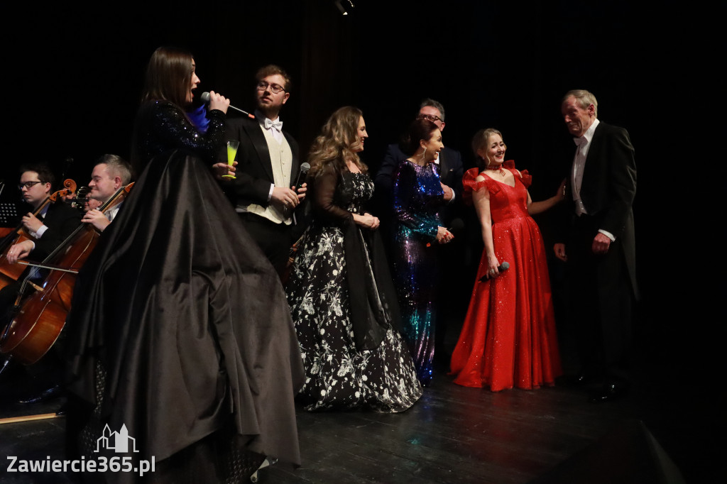 Fotorelacja II: Koncert Jubileuszowy Macieja Niesiołowskiego w MOK Zawiercie