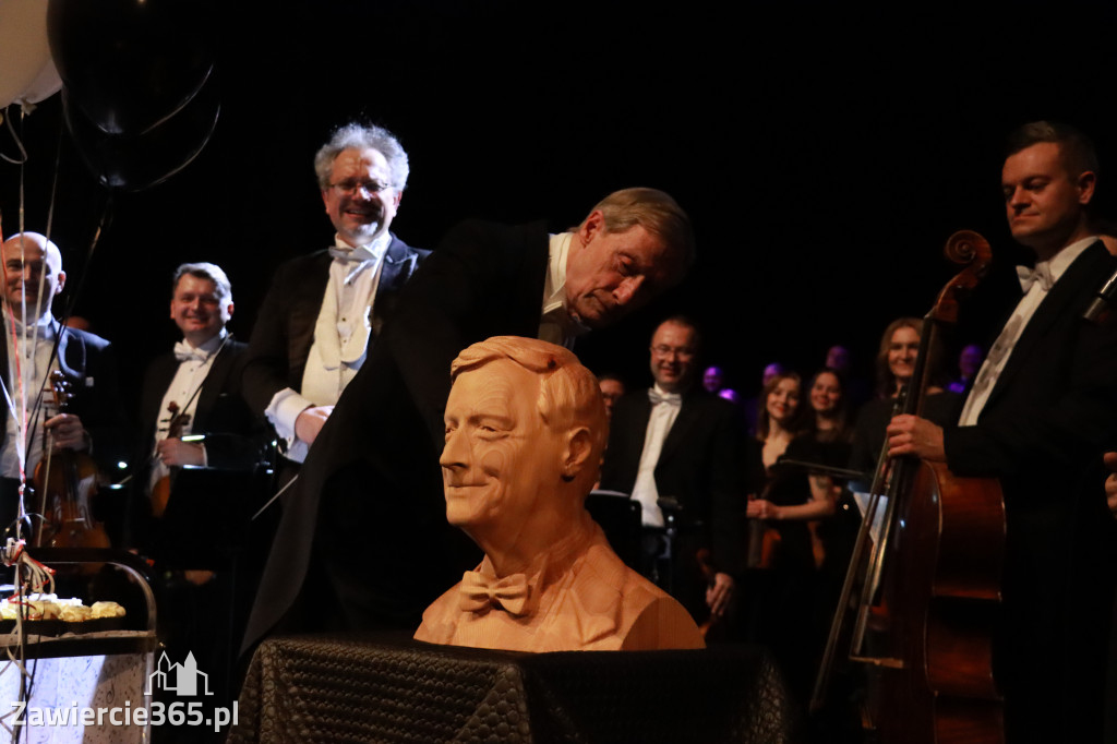 Fotorelacja II: Koncert Jubileuszowy Macieja Niesiołowskiego w MOK Zawiercie