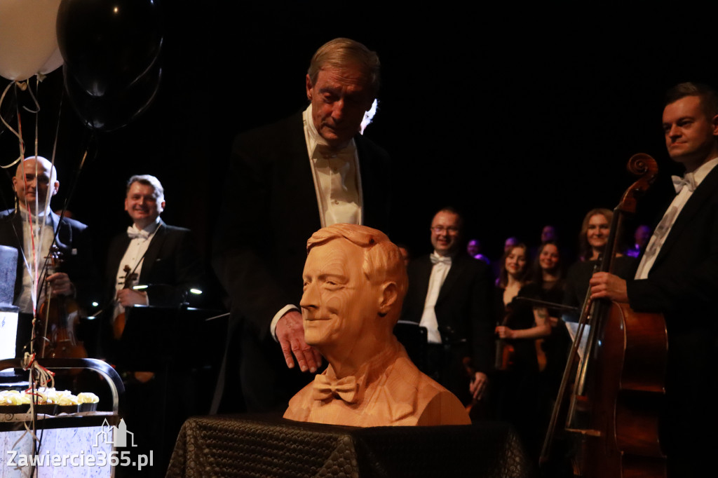 Fotorelacja II: Koncert Jubileuszowy Macieja Niesiołowskiego w MOK Zawiercie