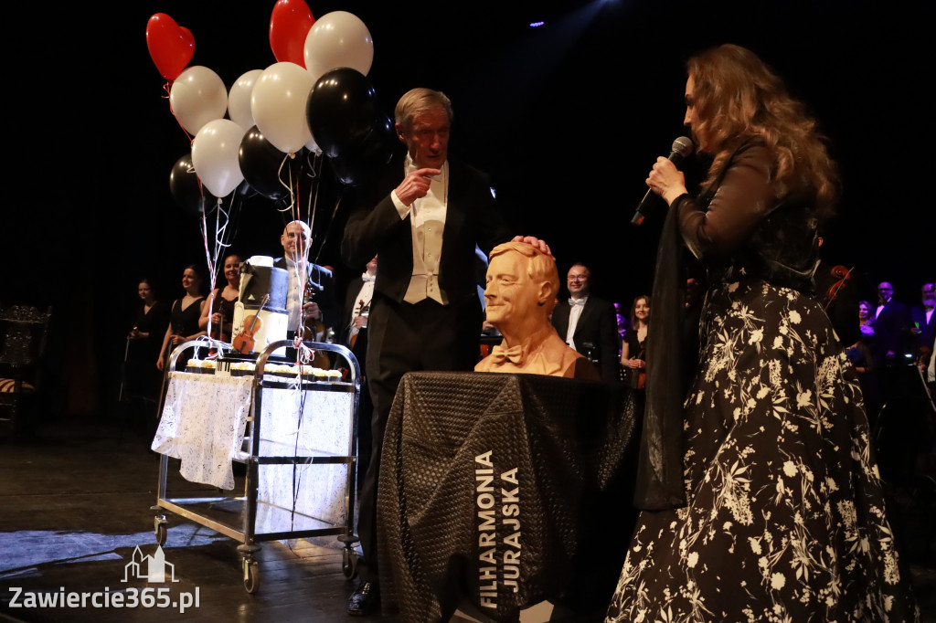 Fotorelacja II: Koncert Jubileuszowy Macieja Niesiołowskiego w MOK Zawiercie