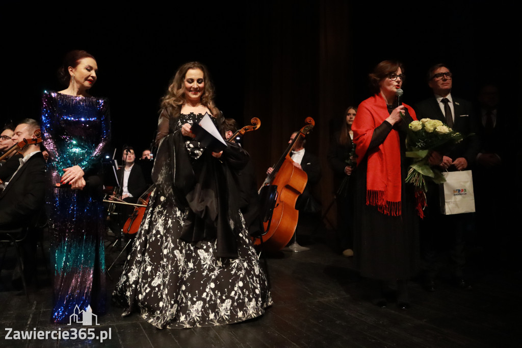 Fotorelacja II: Koncert Jubileuszowy Macieja Niesiołowskiego w MOK Zawiercie