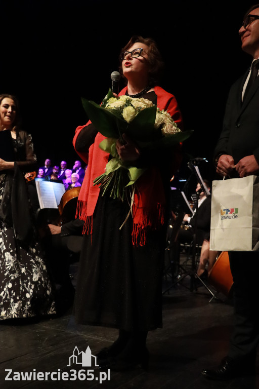 Fotorelacja II: Koncert Jubileuszowy Macieja Niesiołowskiego w MOK Zawiercie