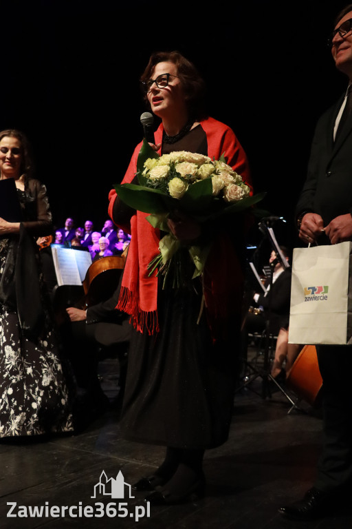 Fotorelacja II: Koncert Jubileuszowy Macieja Niesiołowskiego w MOK Zawiercie