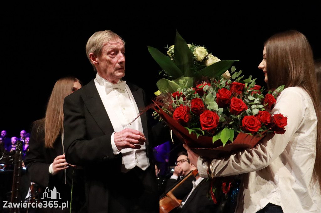 Fotorelacja II: Koncert Jubileuszowy Macieja Niesiołowskiego w MOK Zawiercie