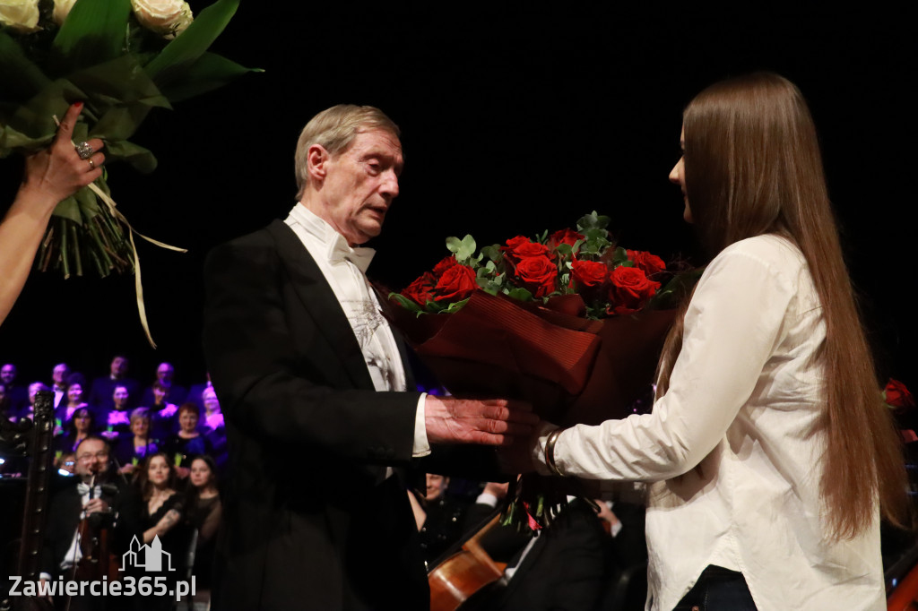 Fotorelacja II: Koncert Jubileuszowy Macieja Niesiołowskiego w MOK Zawiercie