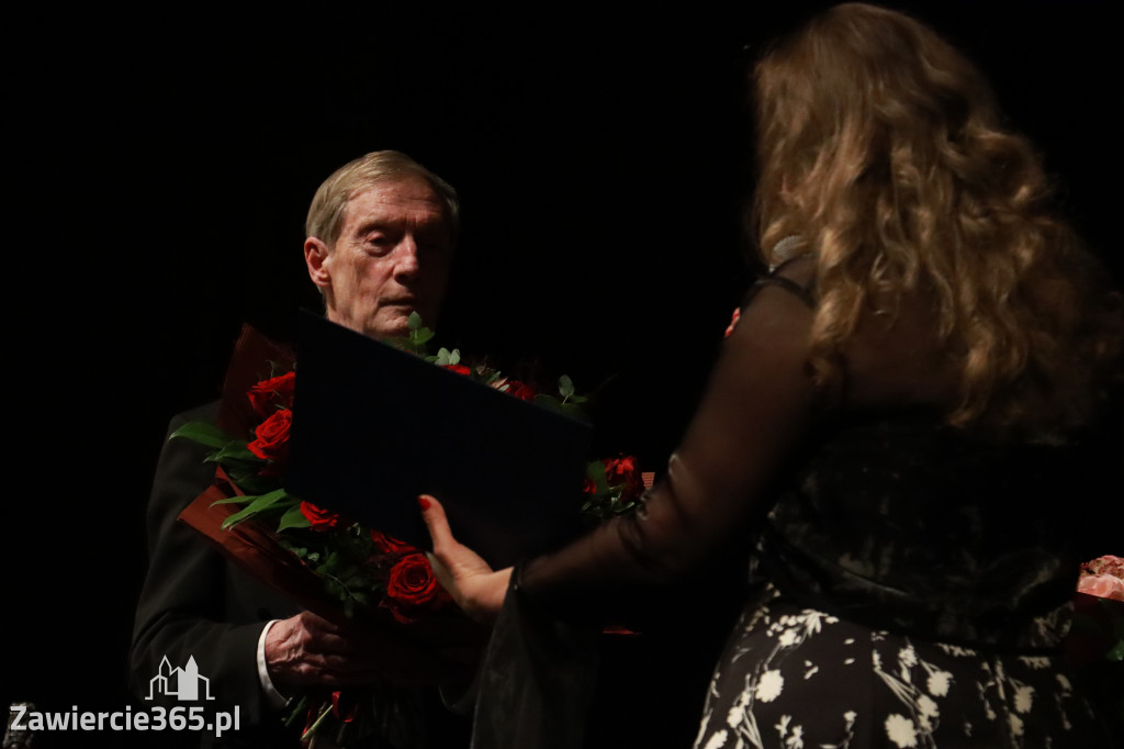 Fotorelacja II: Koncert Jubileuszowy Macieja Niesiołowskiego w MOK Zawiercie